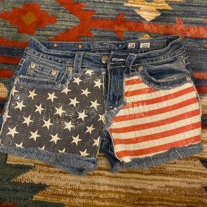 Miss Me size 28 shorts